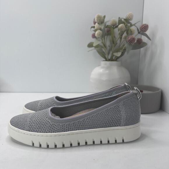 Vionic Uptown Skimmer Knit Fabric Slip-On Blue Mist/Silver Women's US 6.5 - Picture 1 of 8